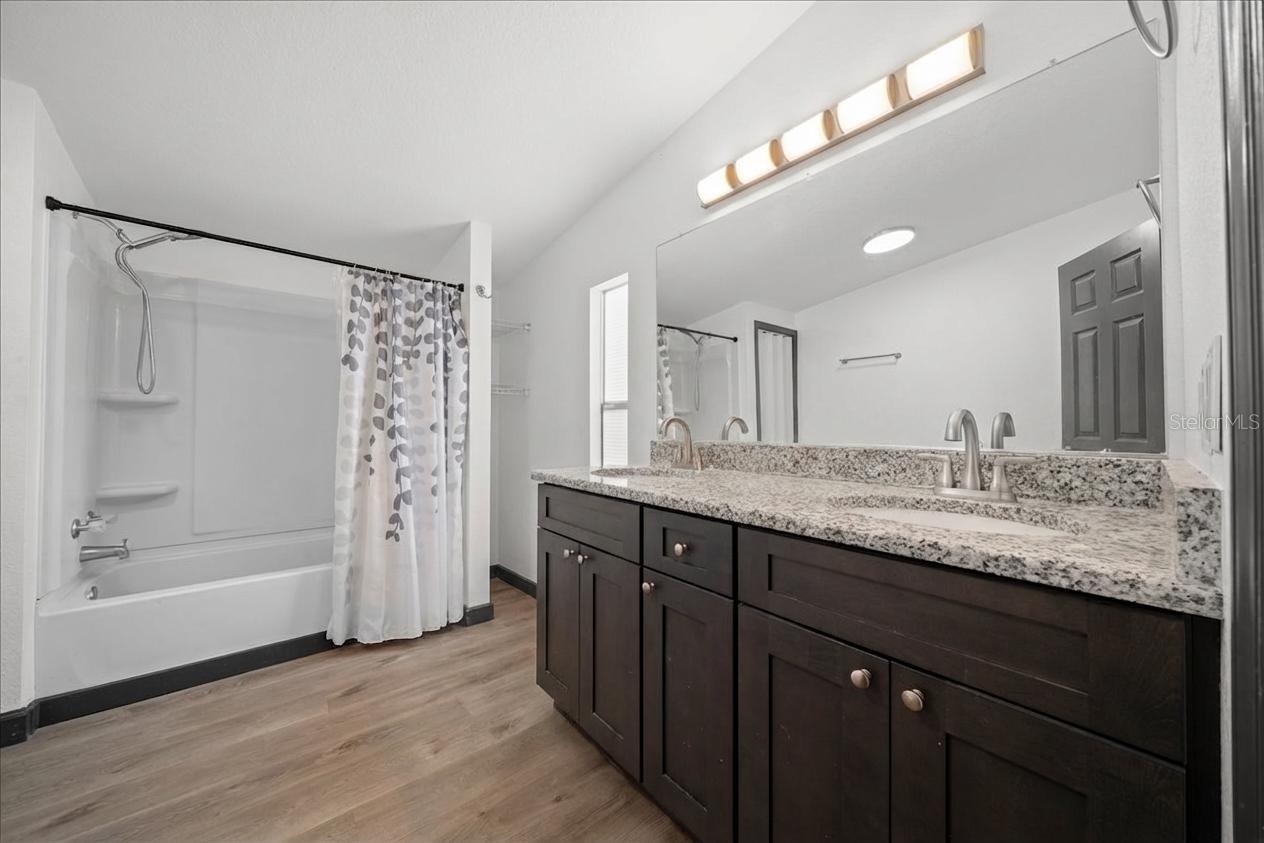 Image 8 of 16 For 3901 56th Avenue