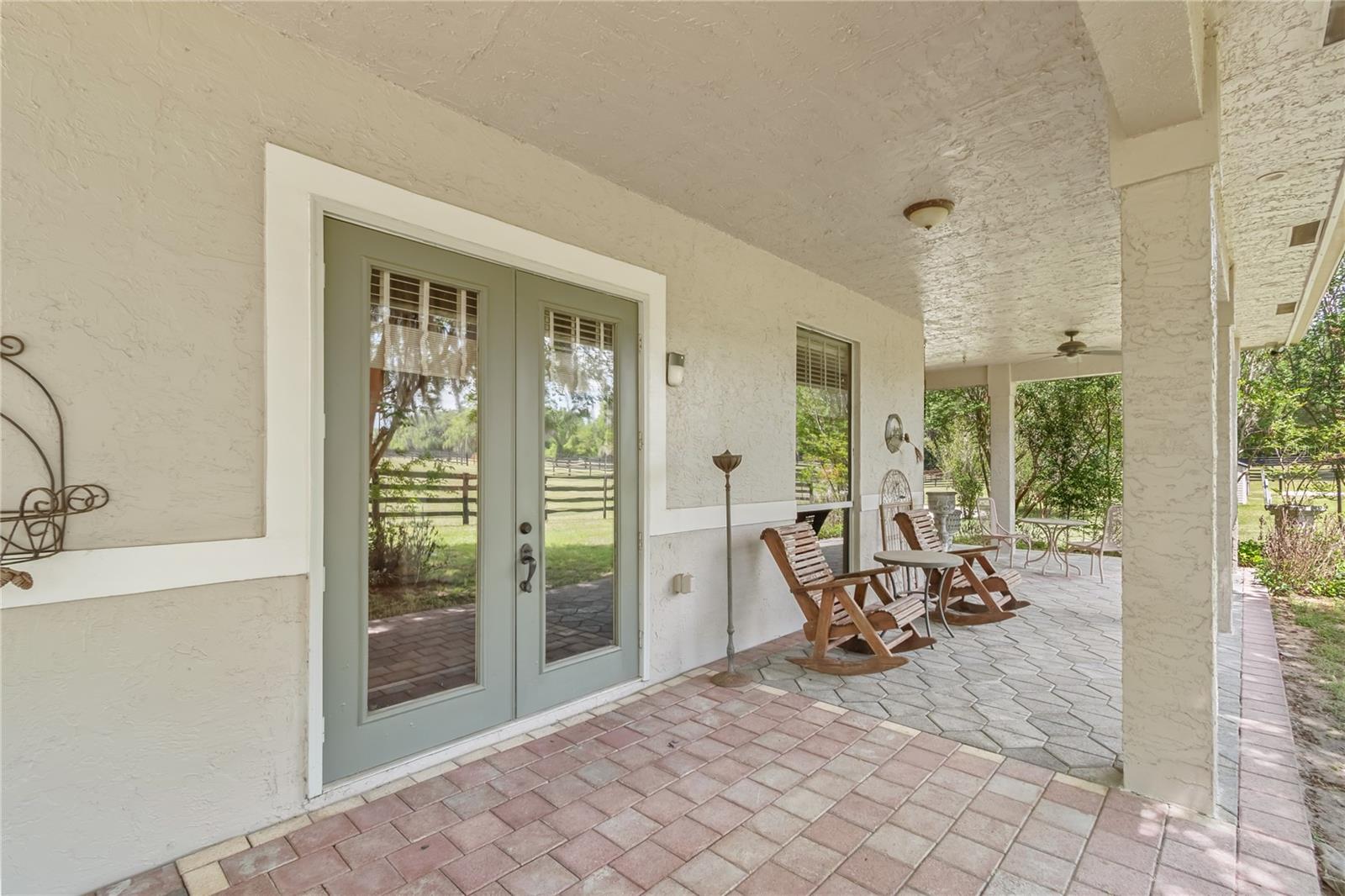 Listing photo id 27 for 14650 160th Avenue