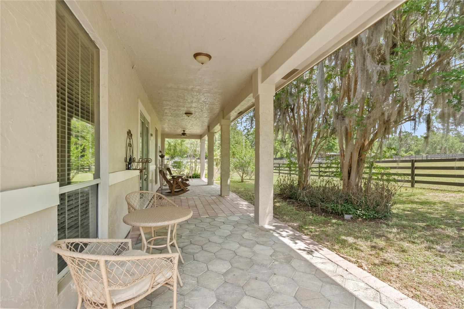 Listing photo id 28 for 14650 160th Avenue