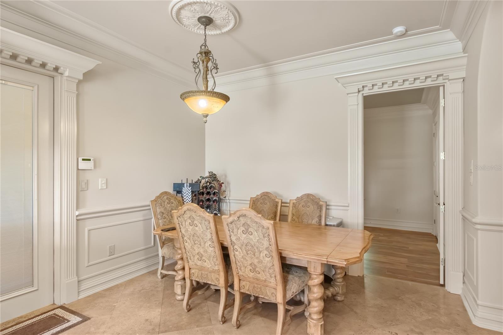 Listing photo id 33 for 14650 160th Avenue