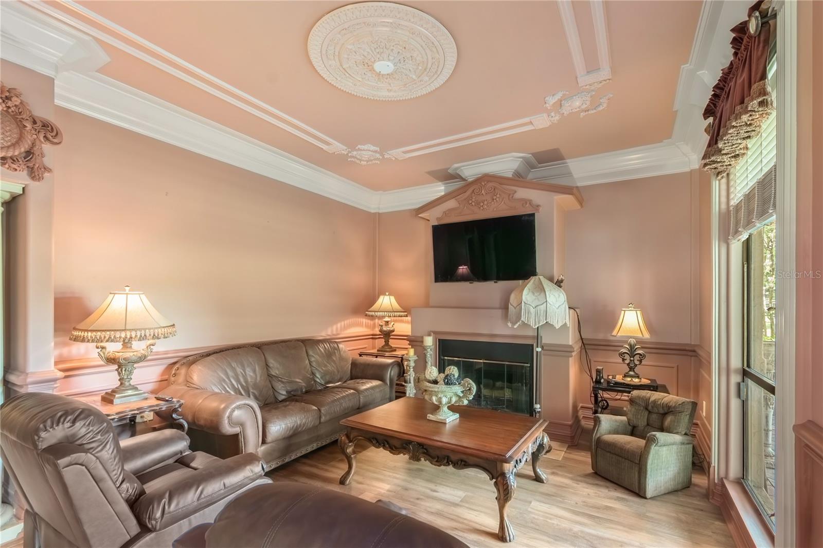 Listing photo id 44 for 14650 160th Avenue