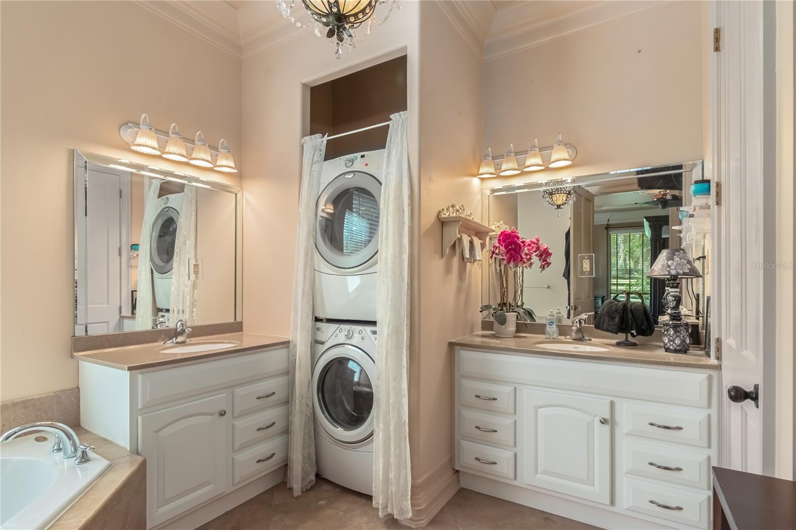 Listing photo id 48 for 14650 160th Avenue