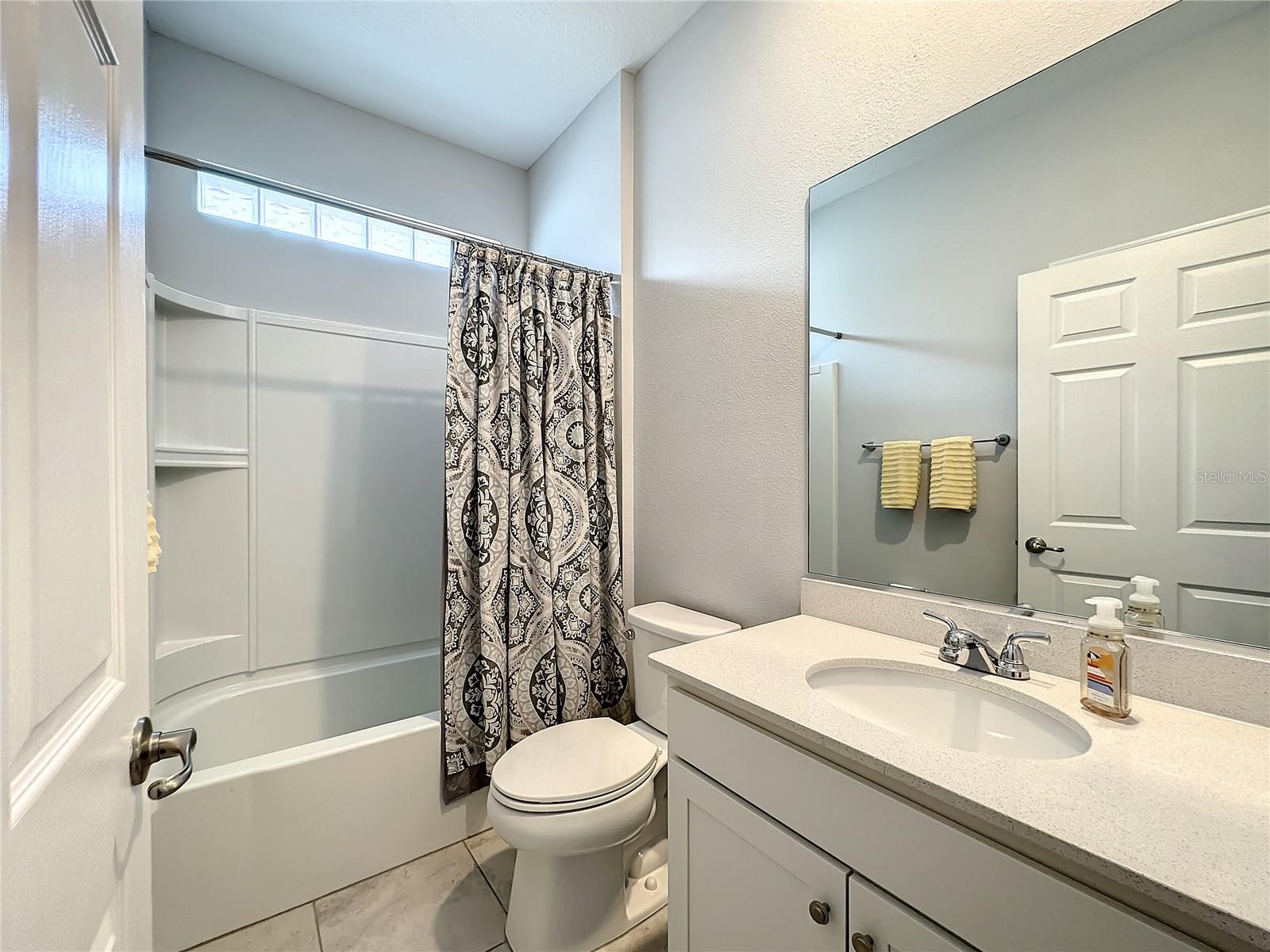 Image 20 of 27 For 6378 77th Avenue