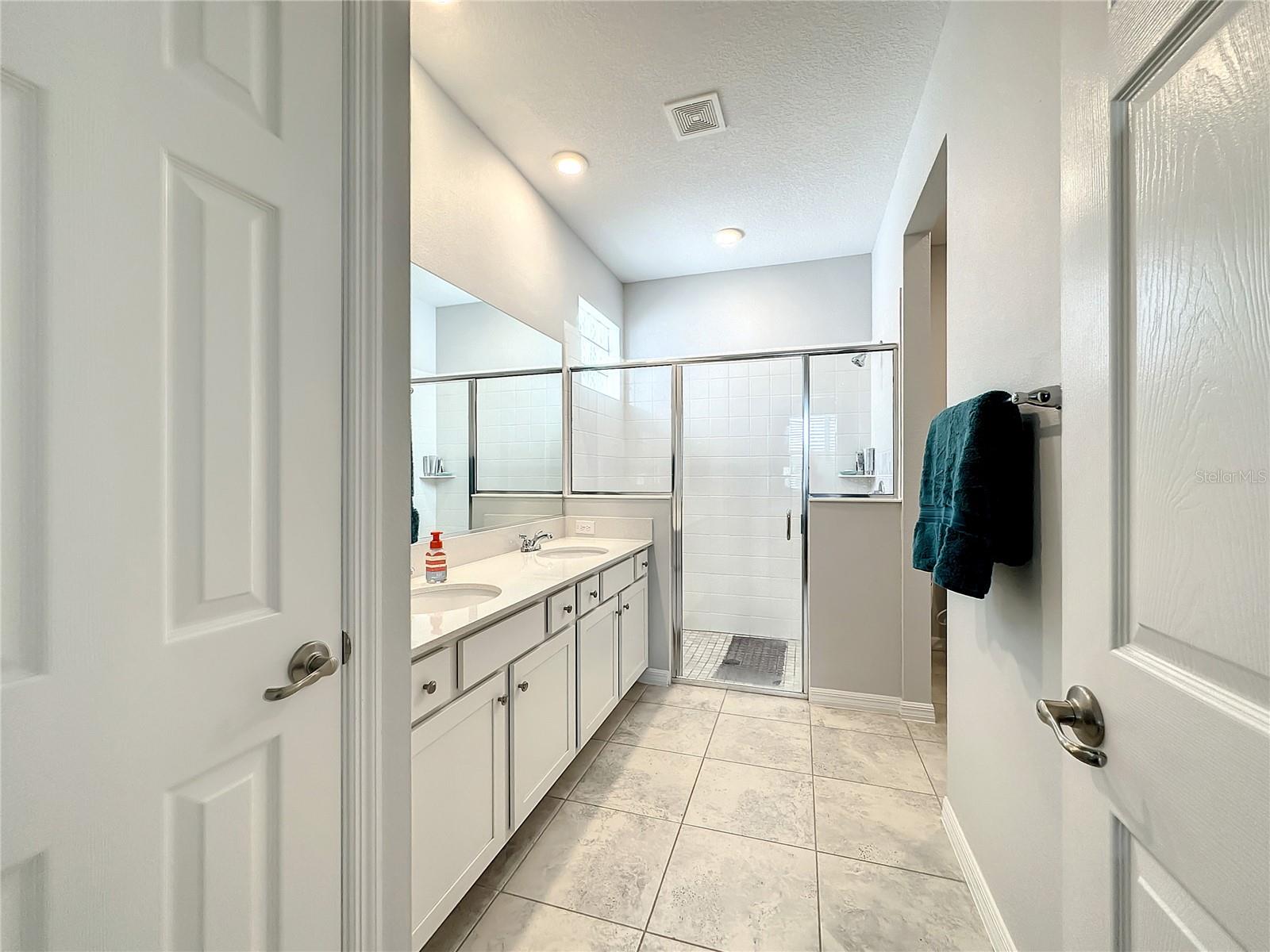 Image 24 of 27 For 6378 77th Avenue