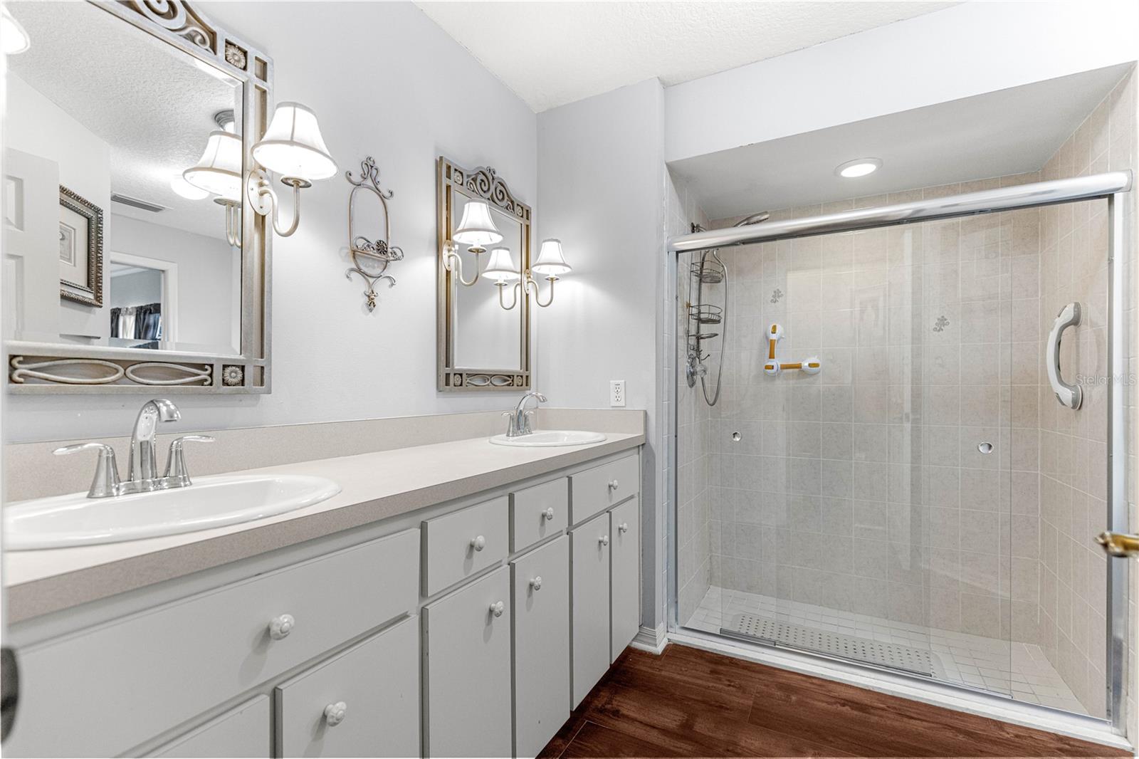 Image 15 of 35 For 2644 25th Street