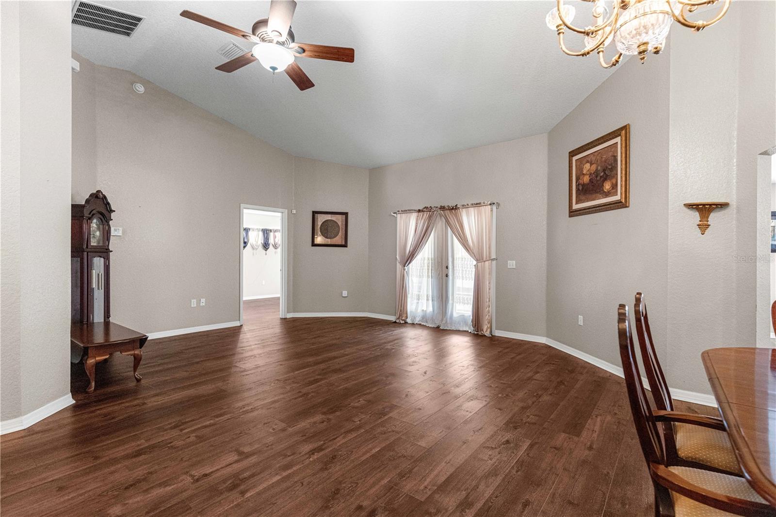 Image 5 of 35 For 2644 25th Street