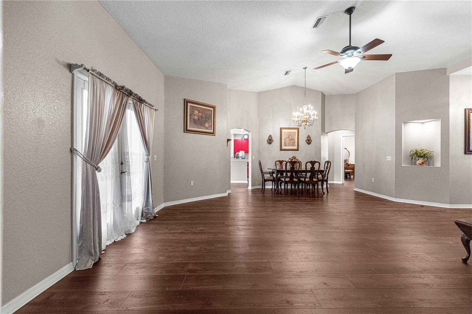 Image 6 of 35 For 2644 25th Street