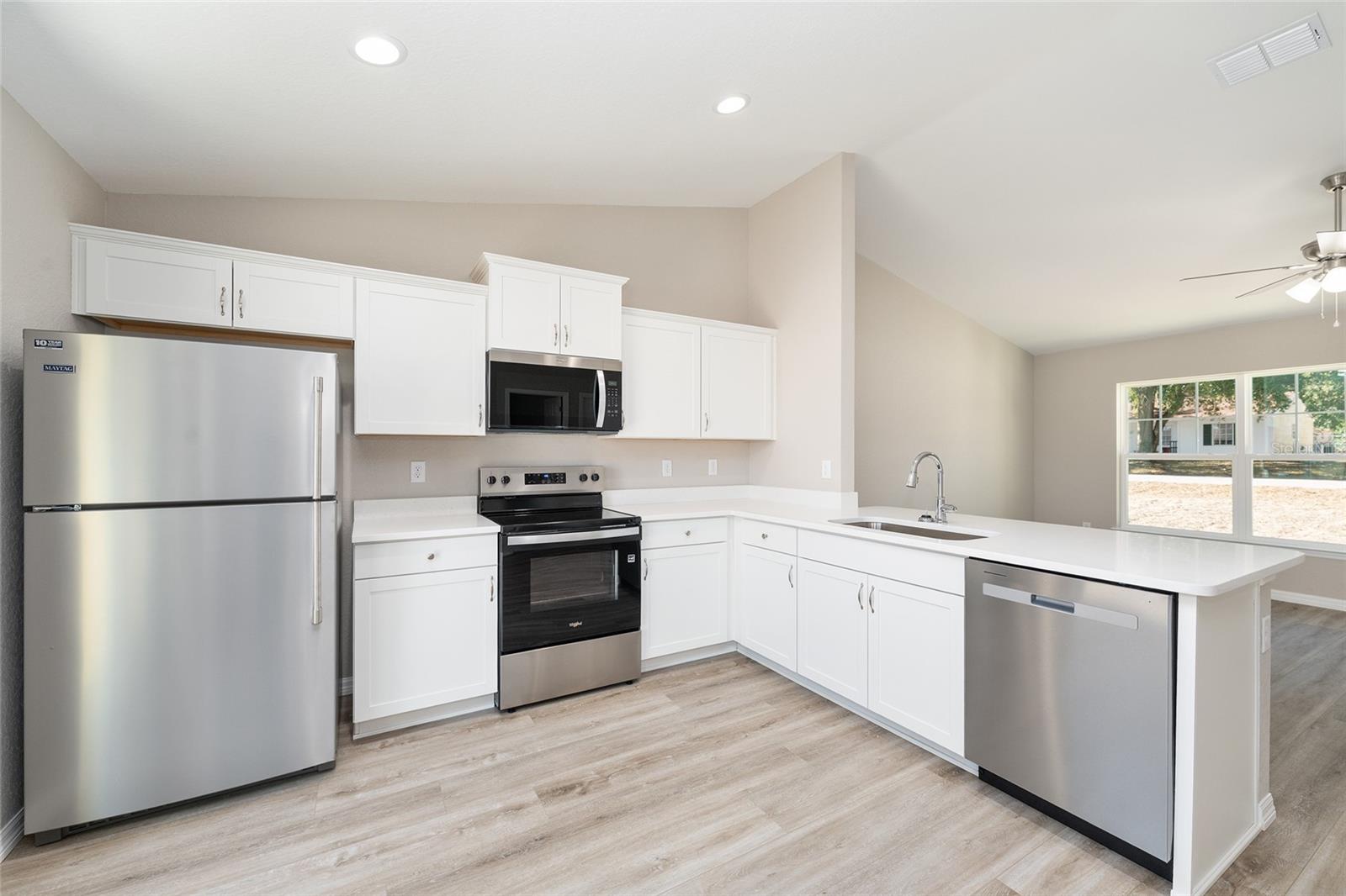 Image 22 of 32 For 14260 34th Court