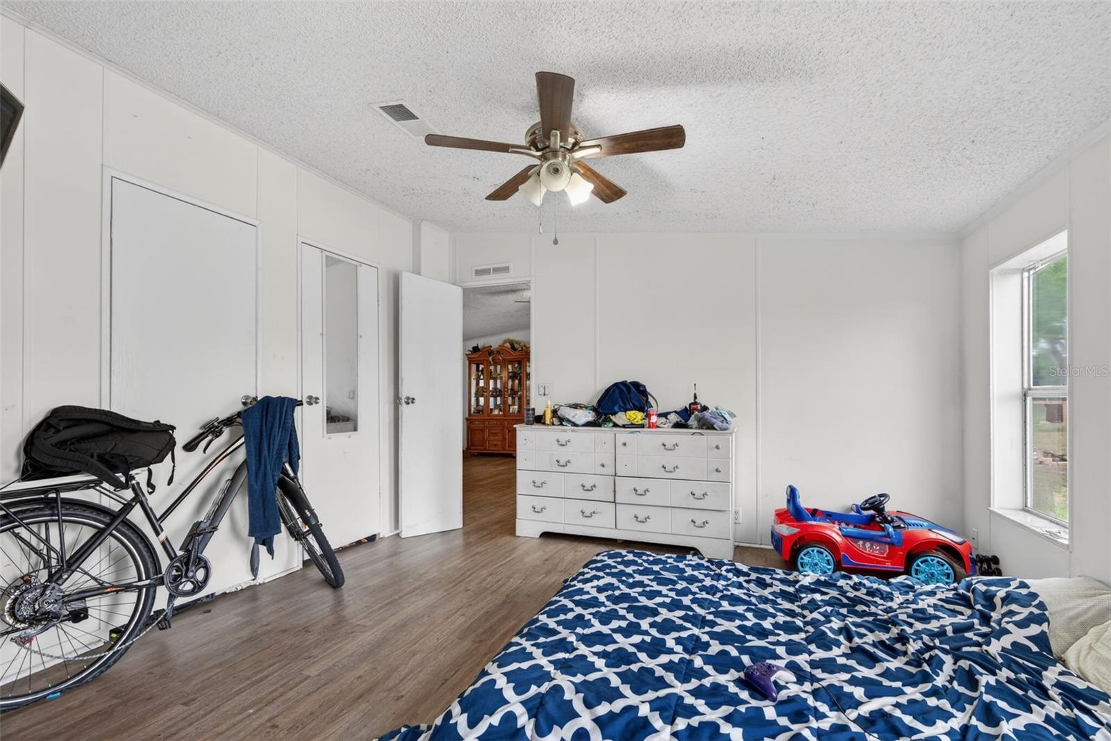 Image 10 of 30 For 14182 62nd Court