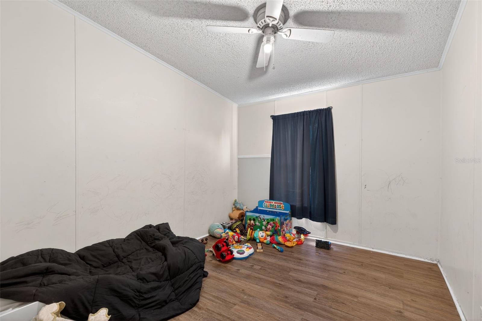 Image 13 of 30 For 14182 62nd Court