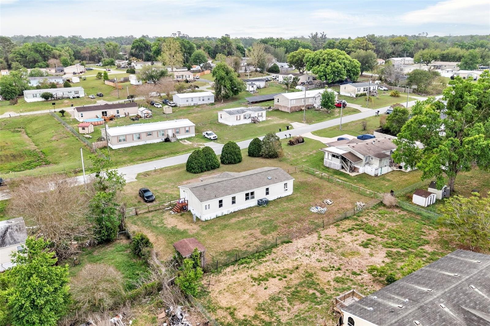 Image 21 of 30 For 14182 62nd Court