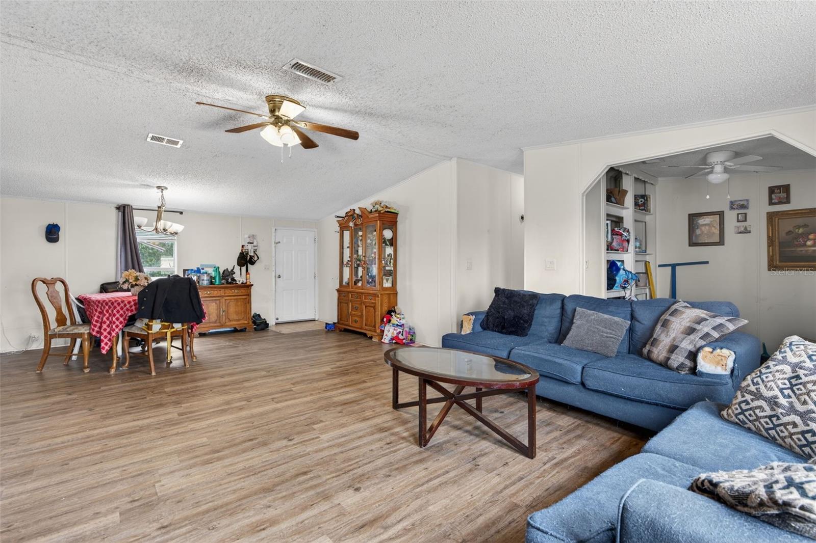 Image 4 of 30 For 14182 62nd Court