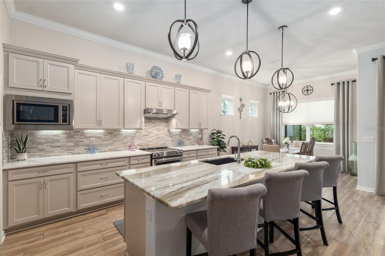 Image 18 of 71 For 5662 94th Avenue