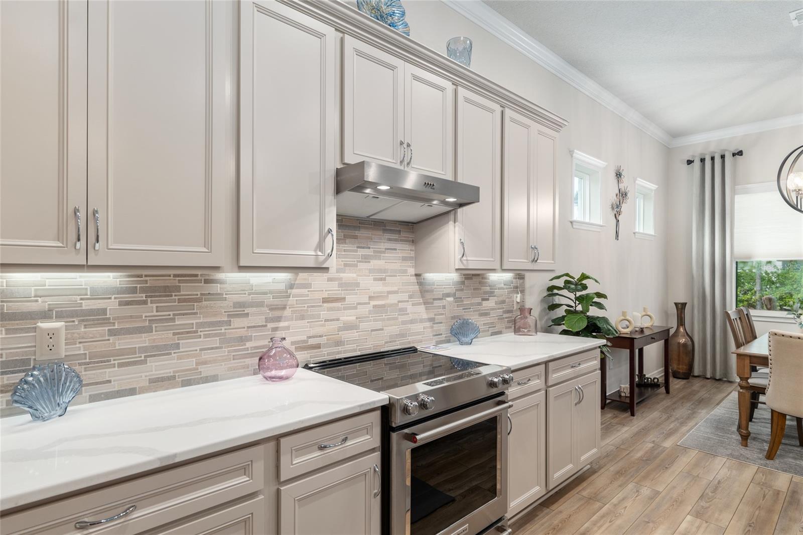 Image 20 of 71 For 5662 94th Avenue