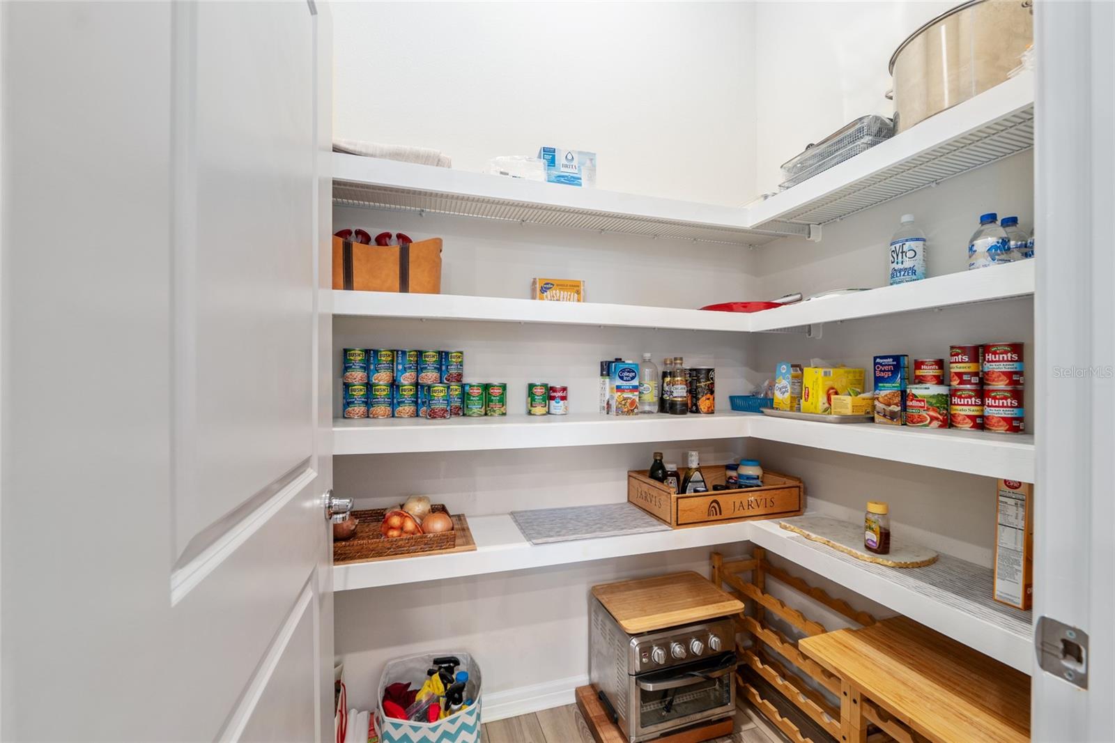 Image 23 of 71 For 5662 94th Avenue