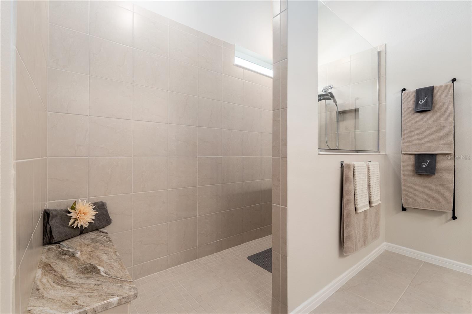 Image 36 of 71 For 5662 94th Avenue