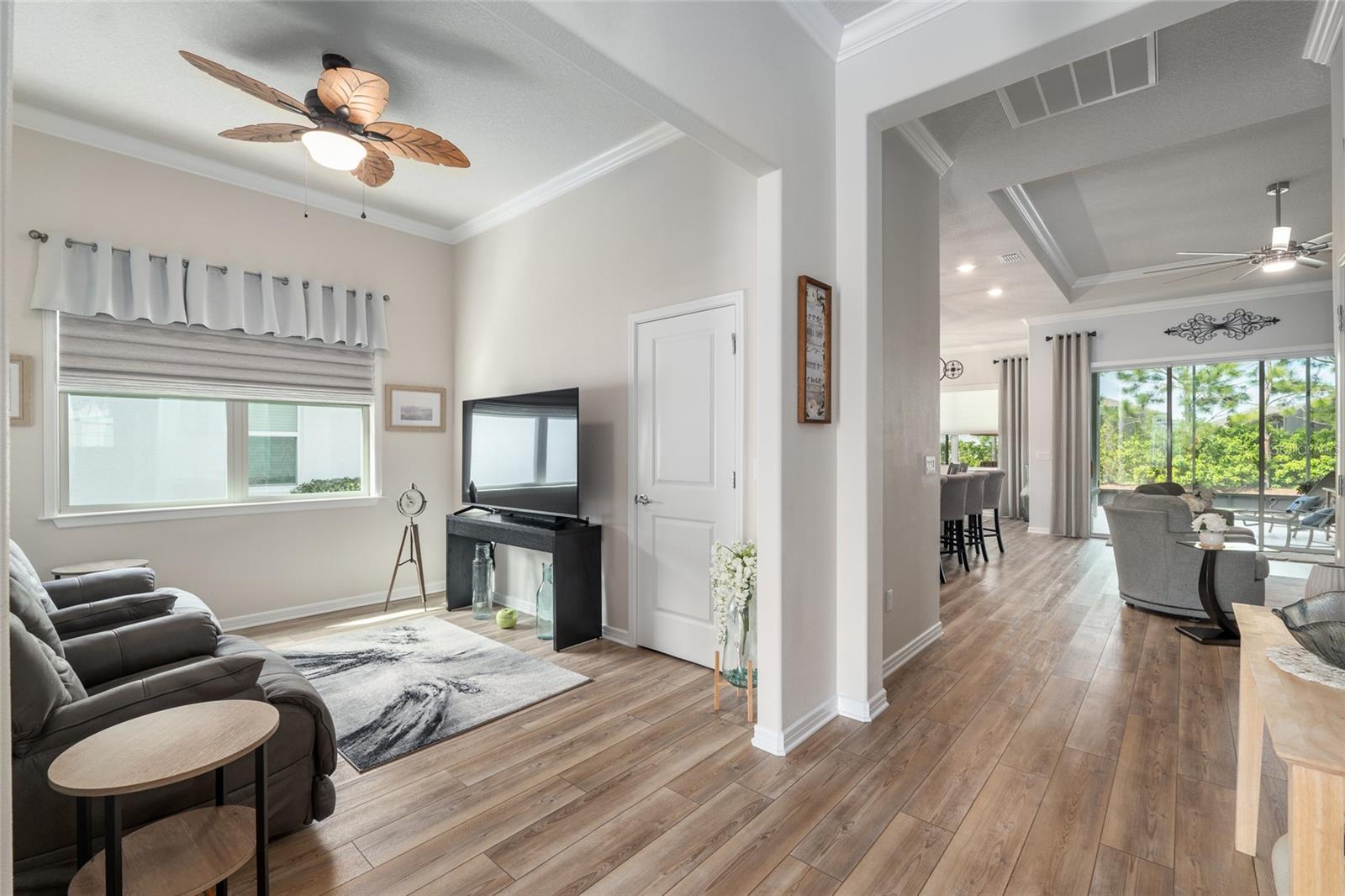 Image 7 of 71 For 5662 94th Avenue