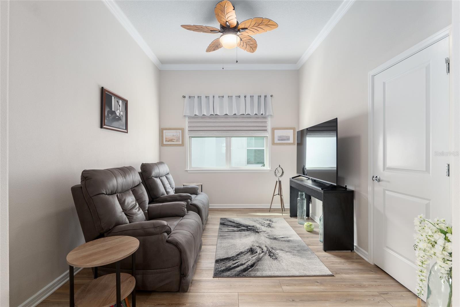 Image 8 of 71 For 5662 94th Avenue