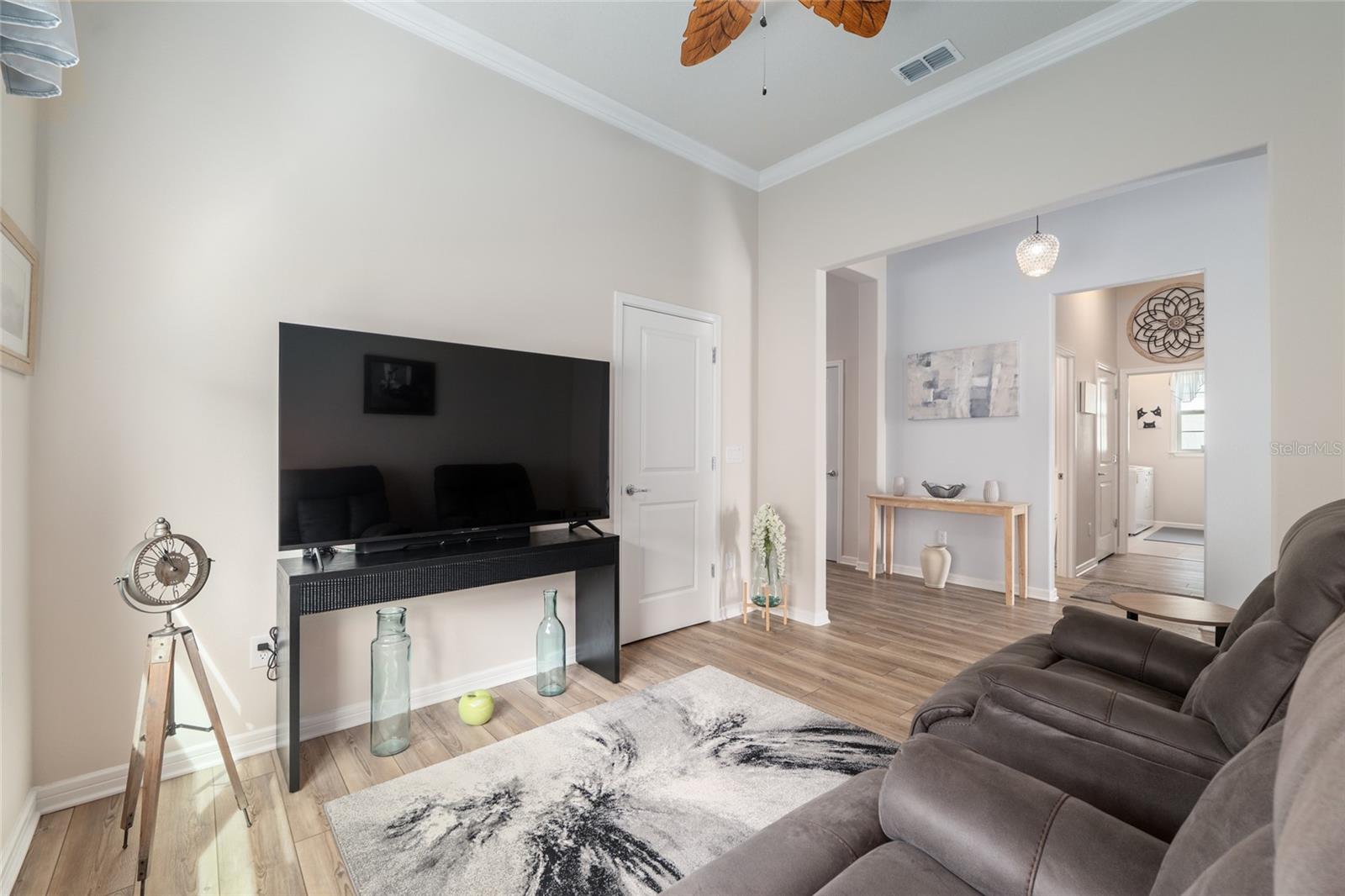 Image 9 of 71 For 5662 94th Avenue