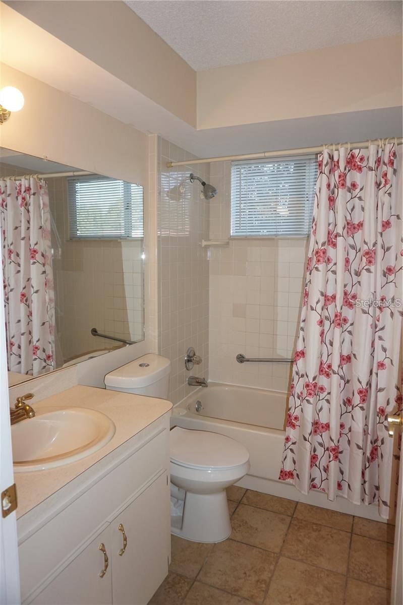 Image 16 of 22 For 10832 85th Ter Terrace