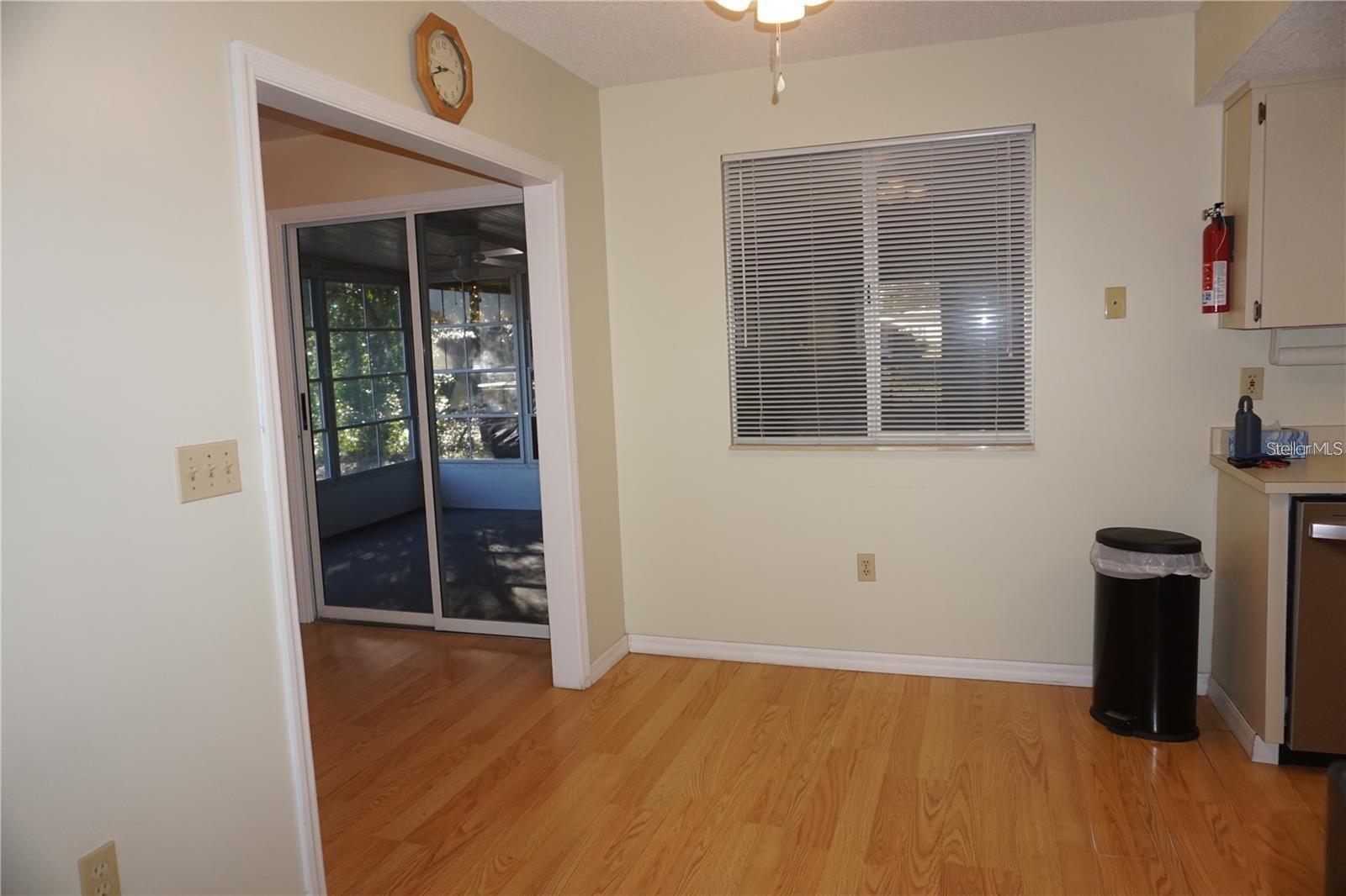 Image 5 of 22 For 10832 85th Ter Terrace