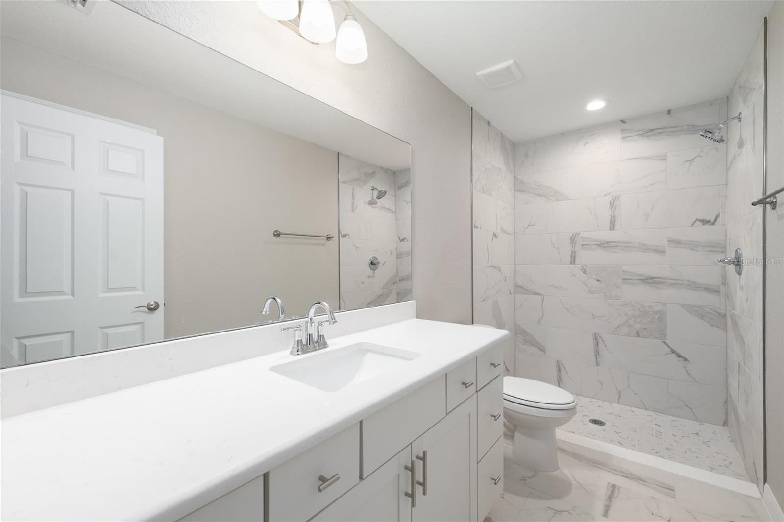 Image 21 of 32 For 14274 34th Court