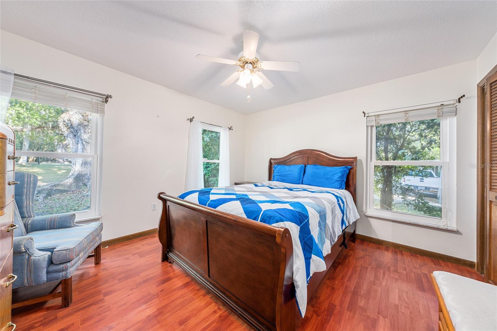 Listing photo id 20 for 1008 Mildred Avenue