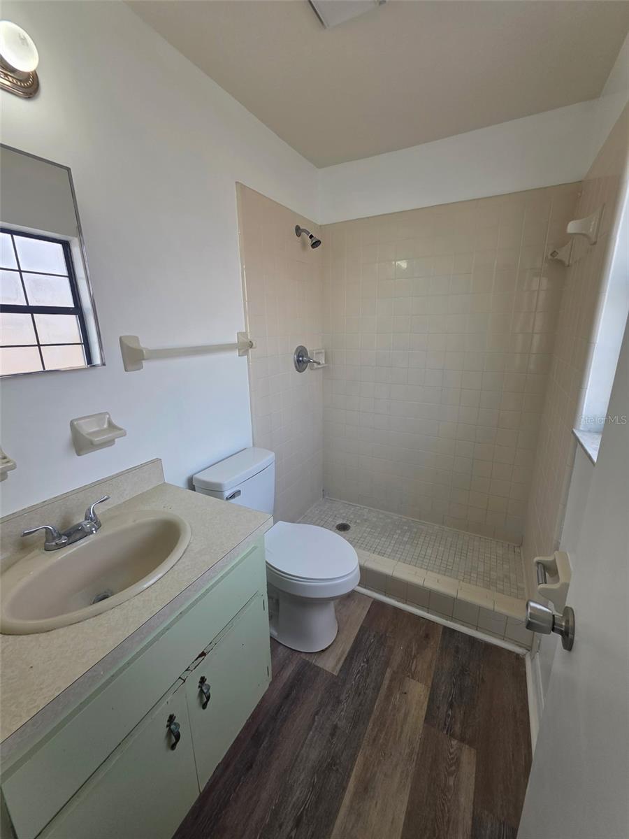 Image 8 of 13 For 4250 2nd Court