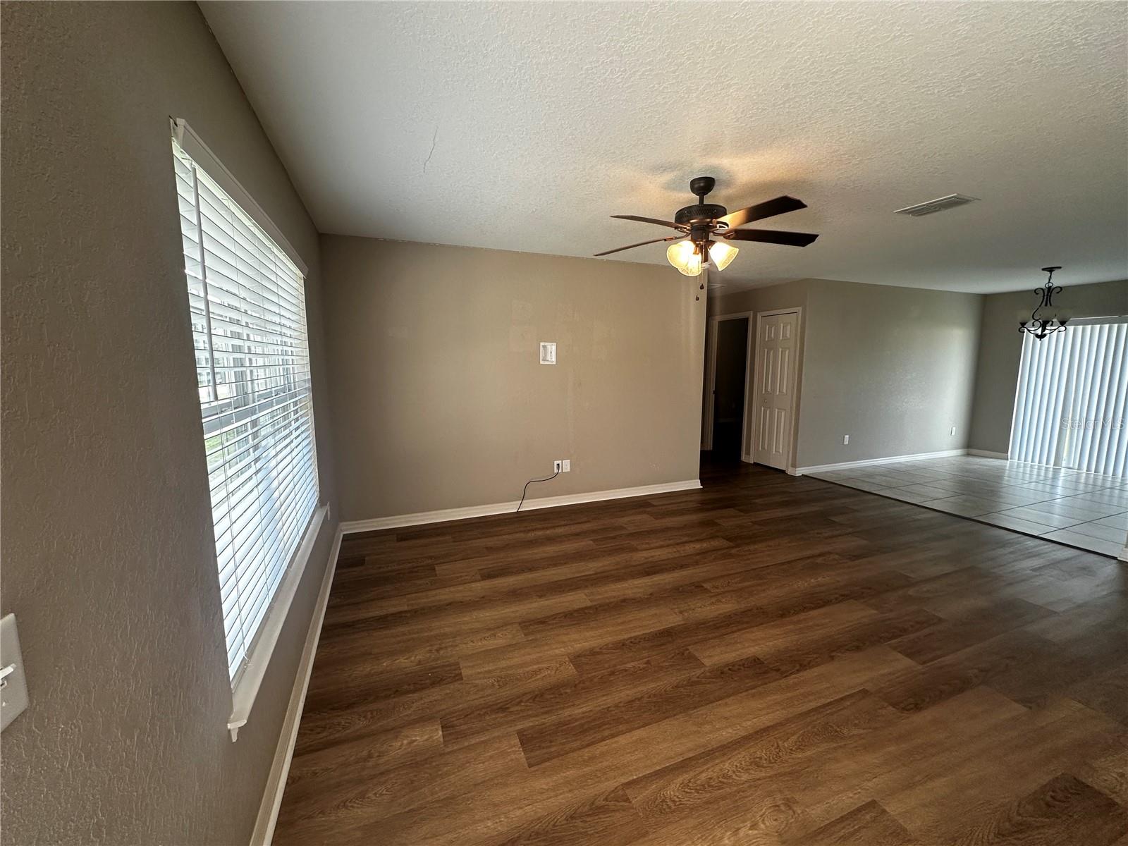 Image 2 of 8 For 16362 27 Terrace Road