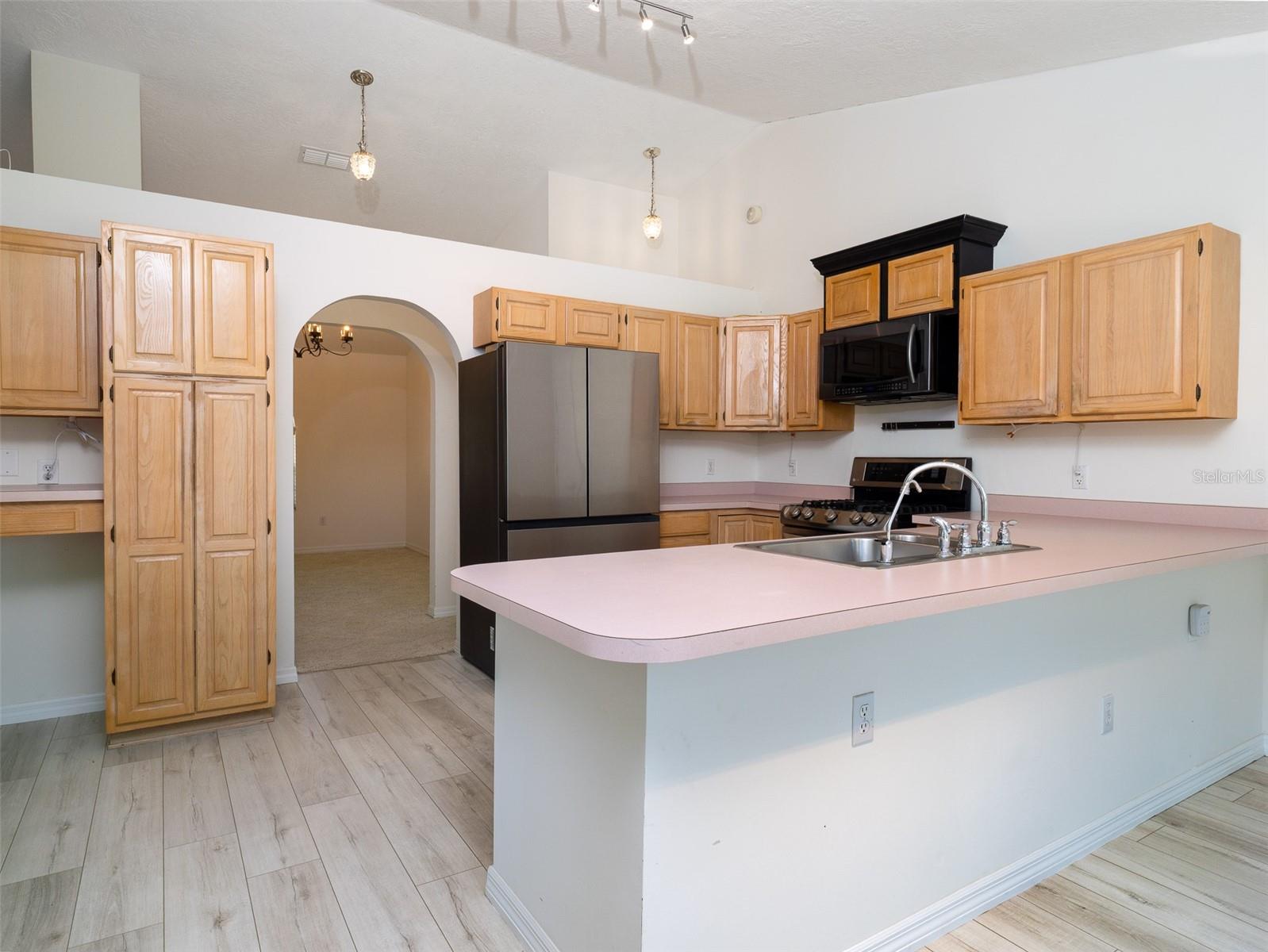 Image 6 of 23 For 4698 110th Avenue