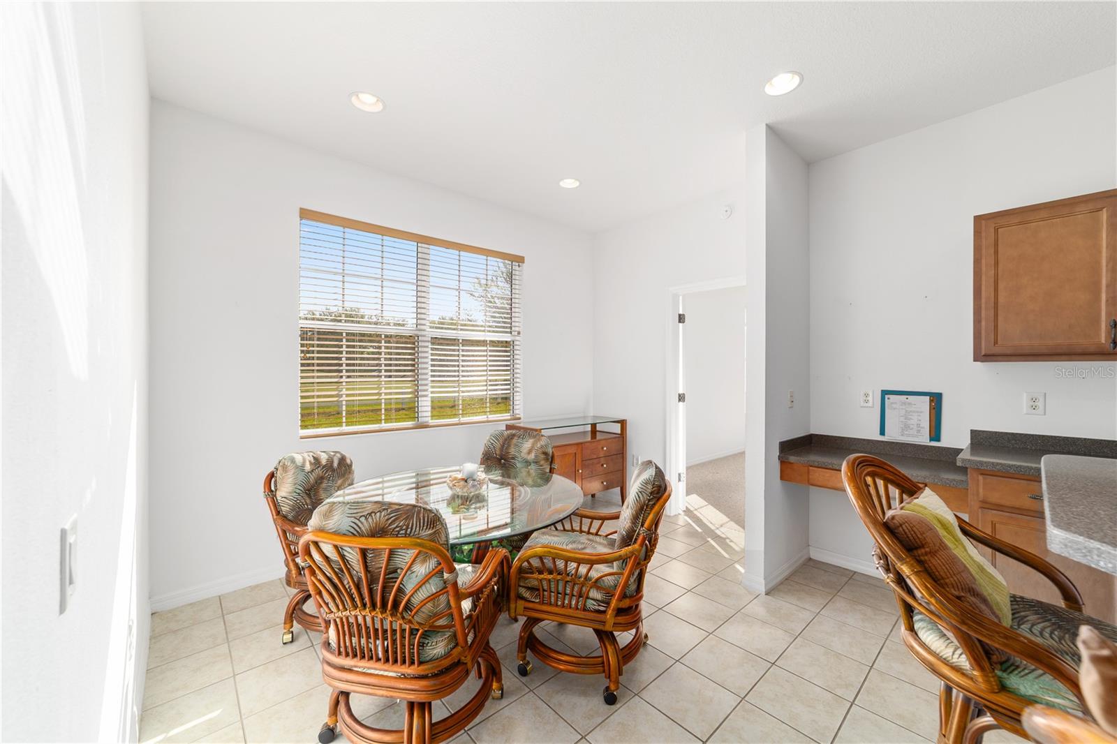 Image 26 of 58 For 8404 82nd Circle