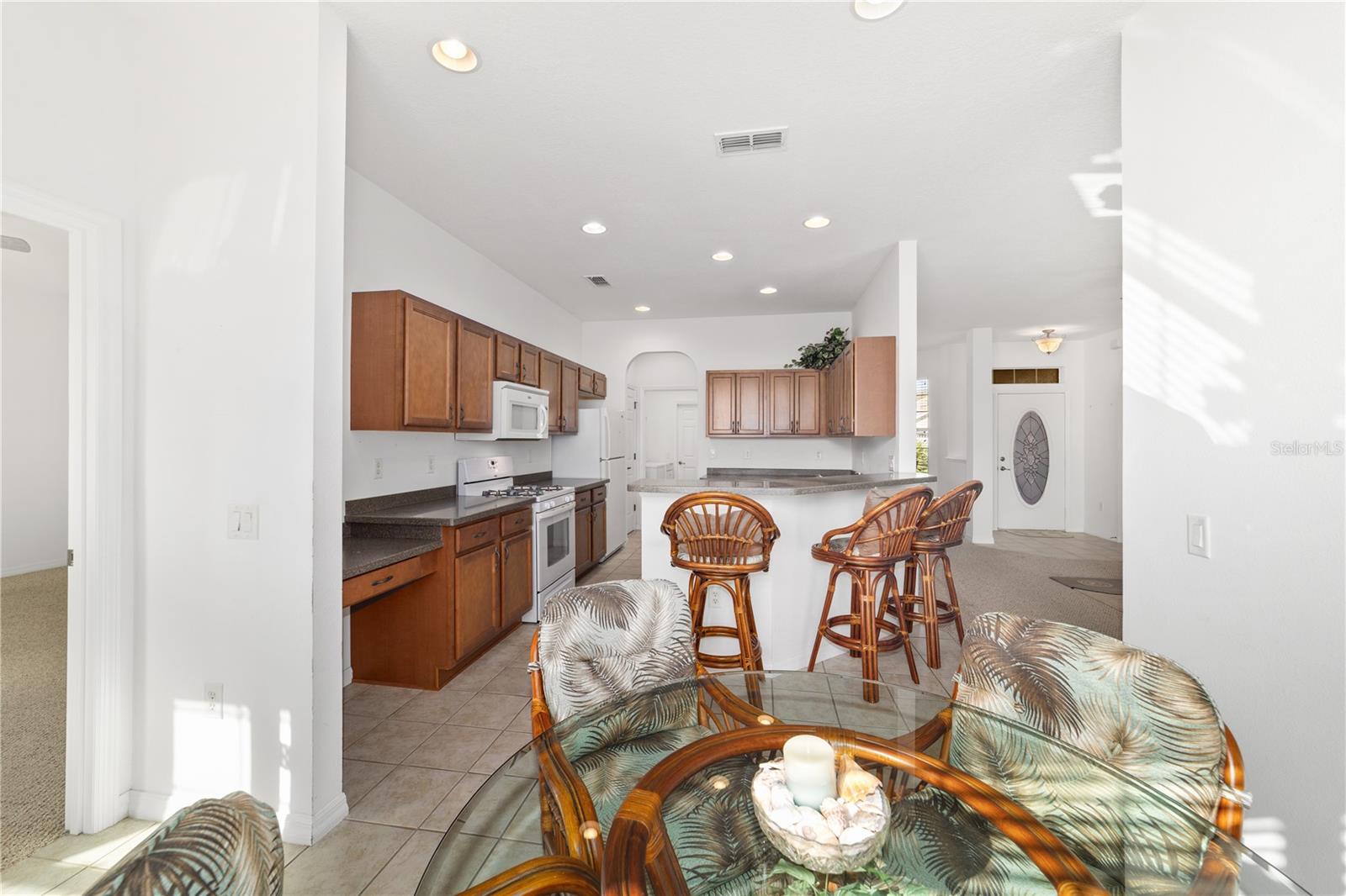 Image 28 of 58 For 8404 82nd Circle