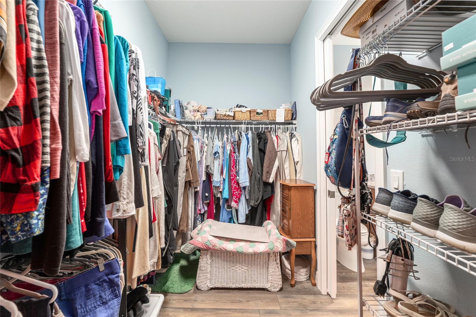 Image 38 of 81 For 206 15th Avenue