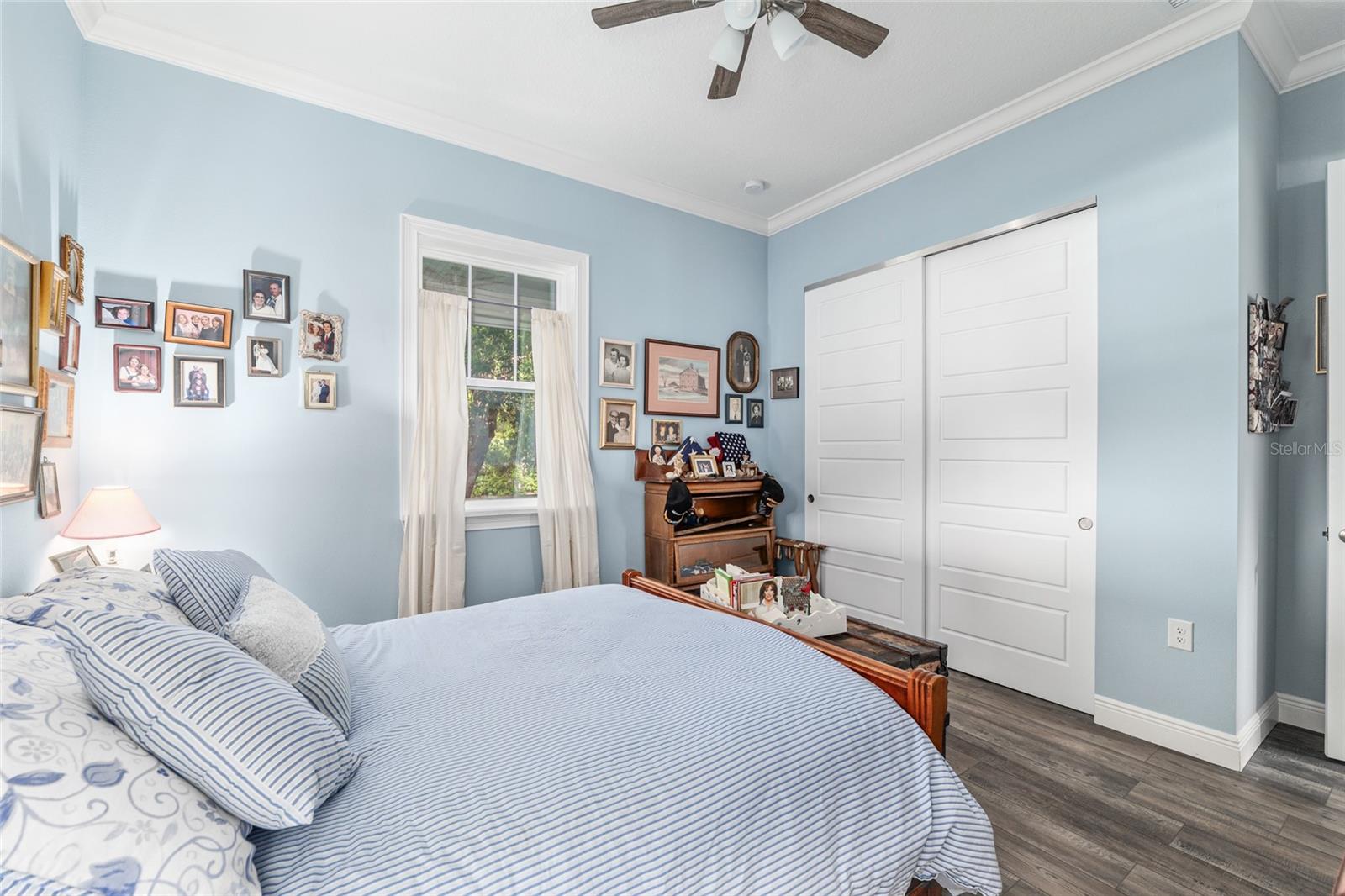 Image 46 of 81 For 206 15th Avenue