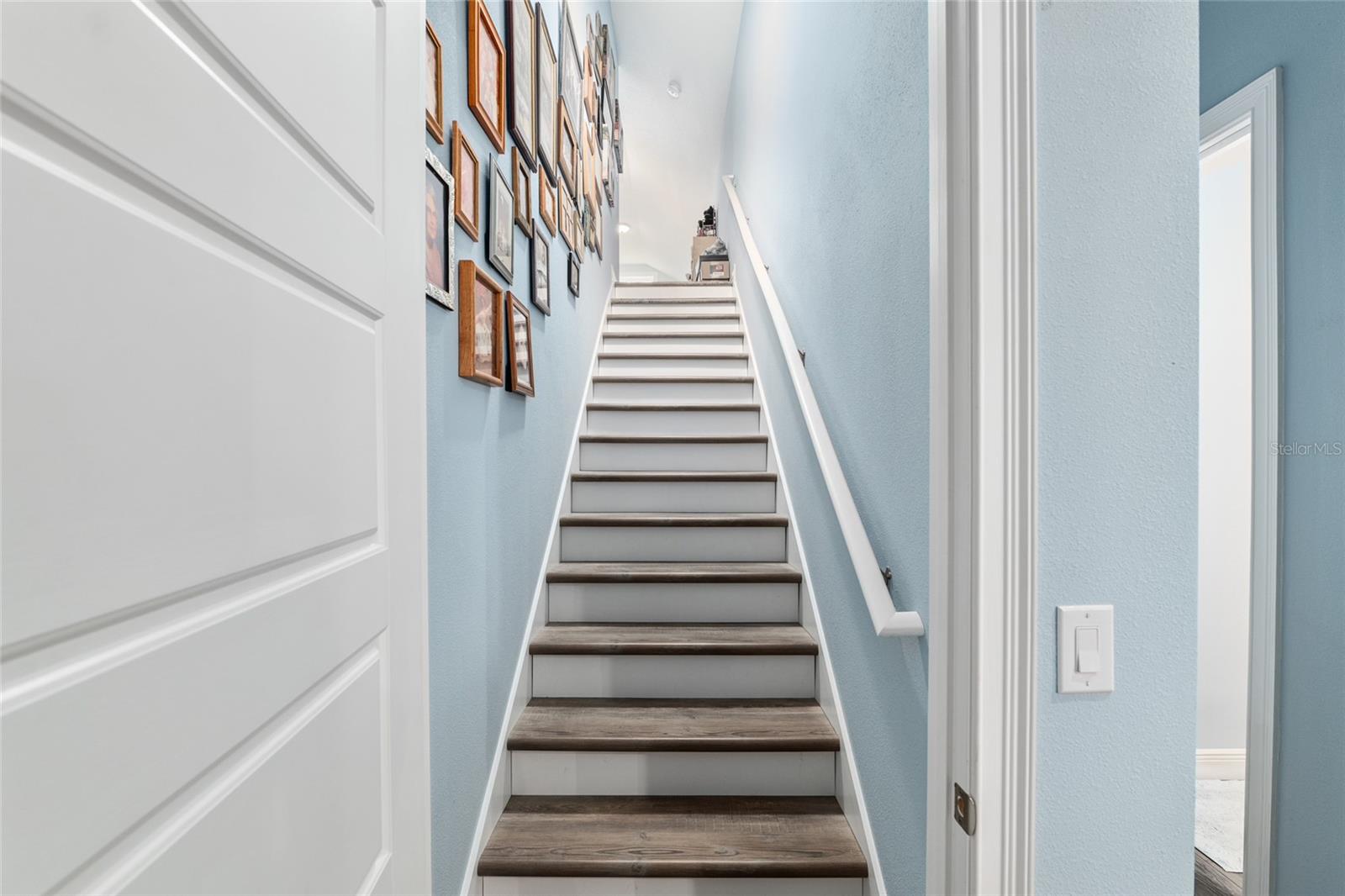 Image 47 of 81 For 206 15th Avenue