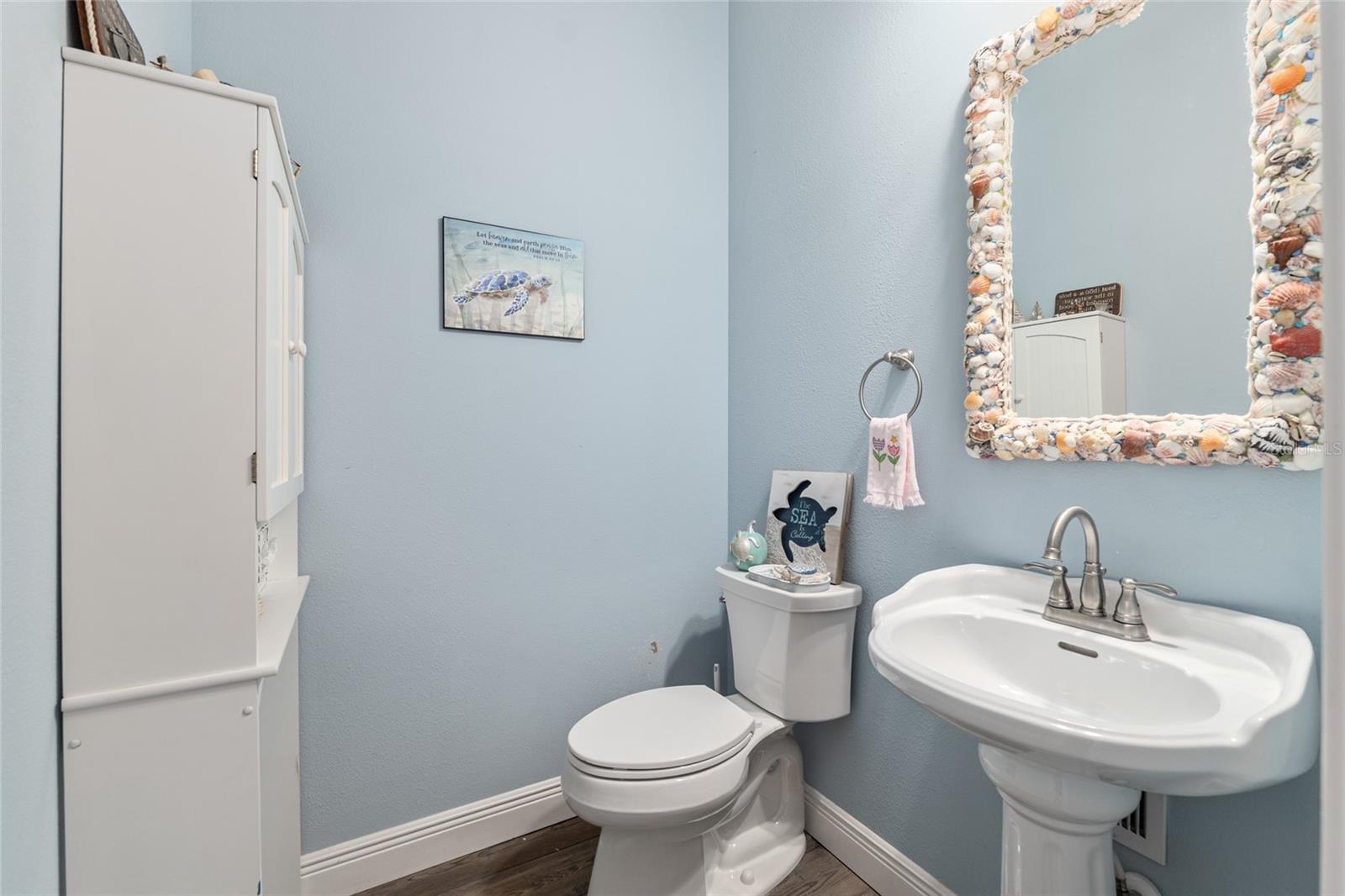 Image 51 of 81 For 206 15th Avenue