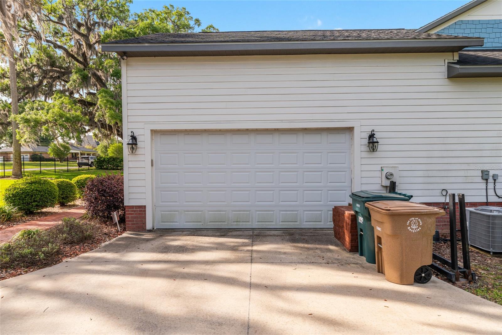 Image 65 of 81 For 206 15th Avenue