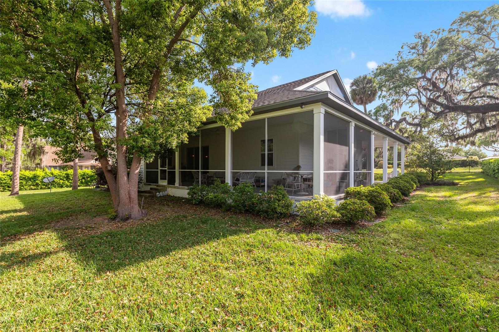 Image 74 of 81 For 206 15th Avenue