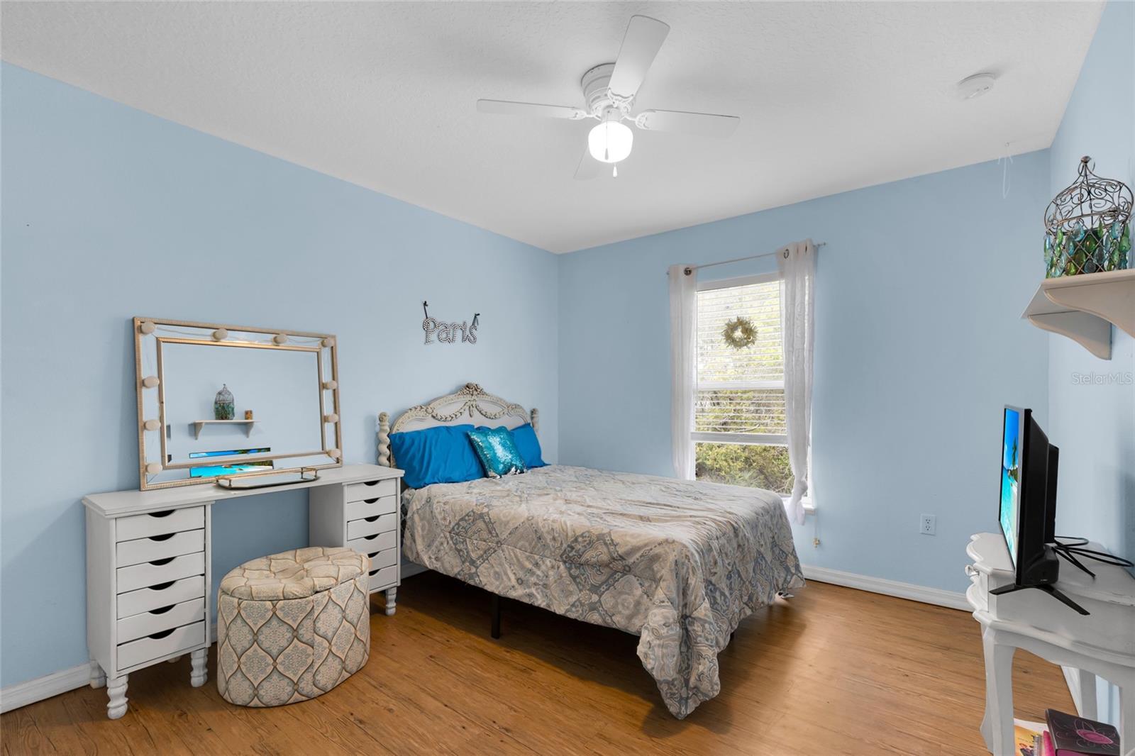 Image 18 of 45 For 4002 104th Street