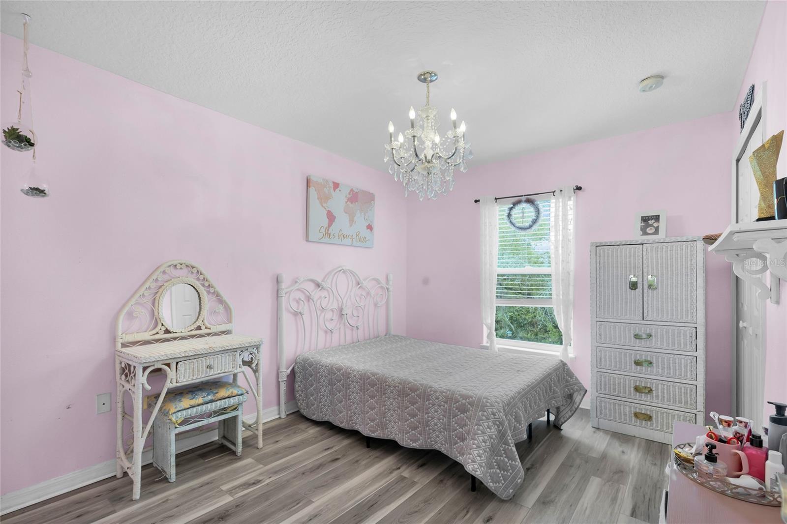 Image 19 of 45 For 4002 104th Street