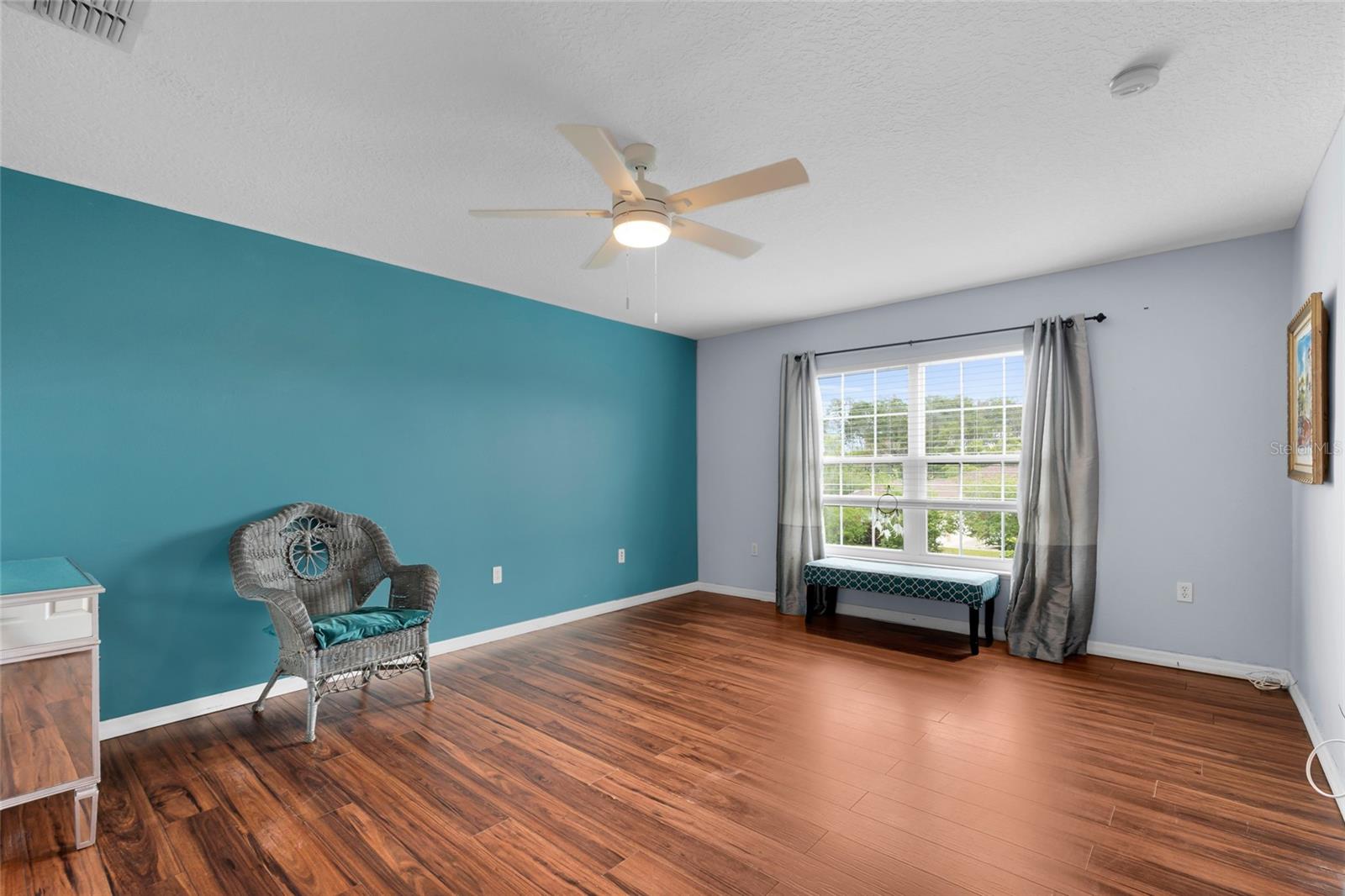 Image 24 of 45 For 4002 104th Street