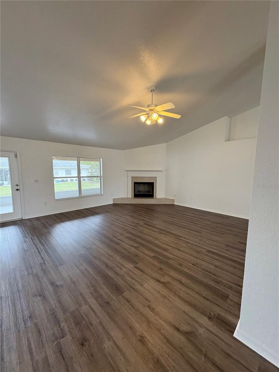 Image 5 of 41 For 9880 56th Avenue