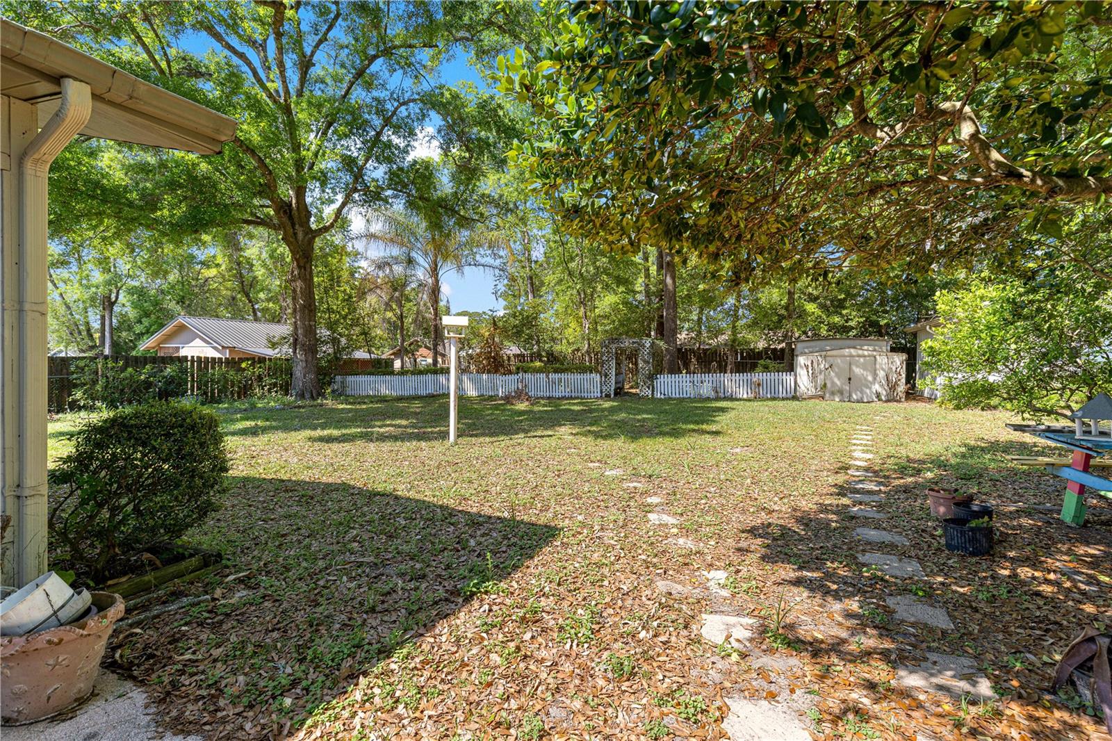 Image 27 of 36 For 3202 30th Court