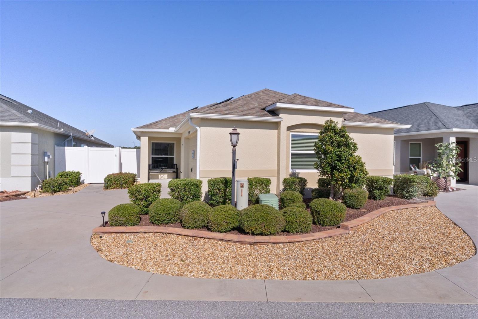 Image 3 of 20 For 9191 166th Sprung Lane