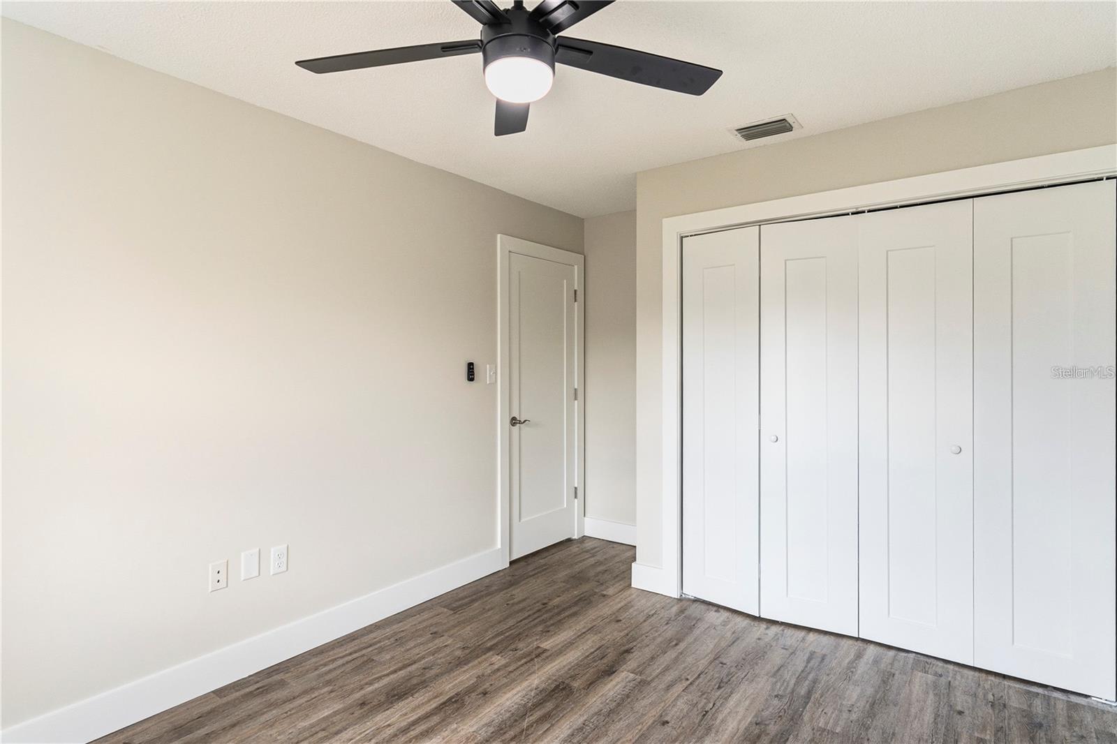 Image 20 of 32 For 616 Water Road