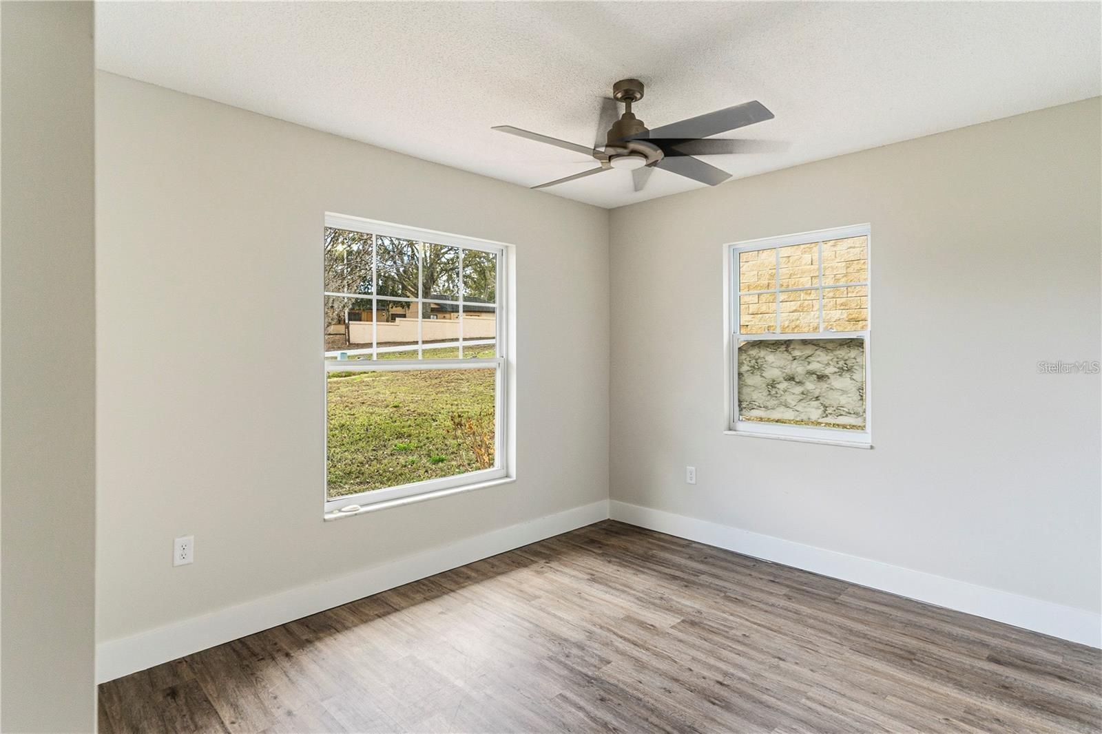 Image 22 of 32 For 616 Water Road