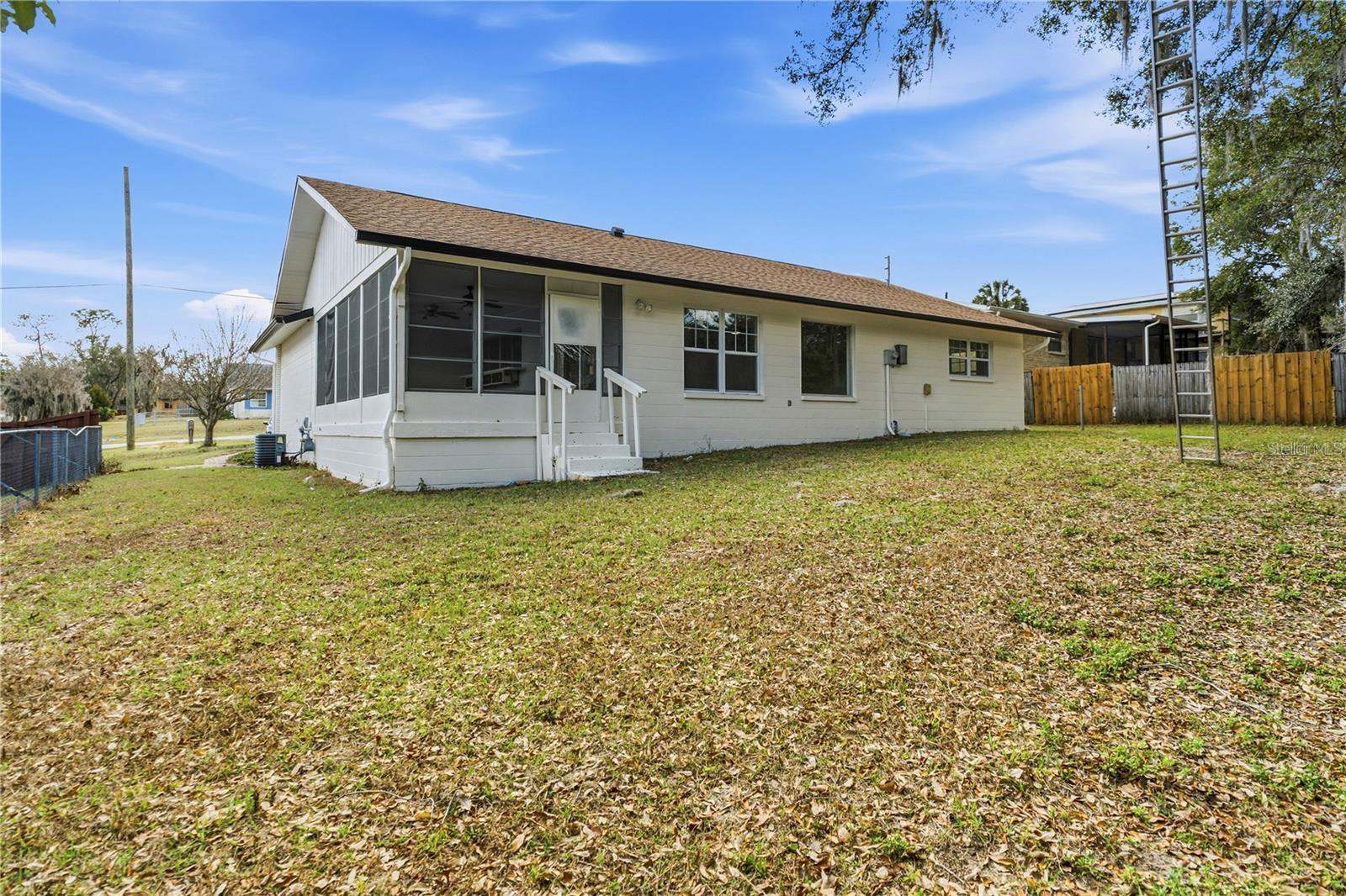 Image 27 of 32 For 616 Water Road