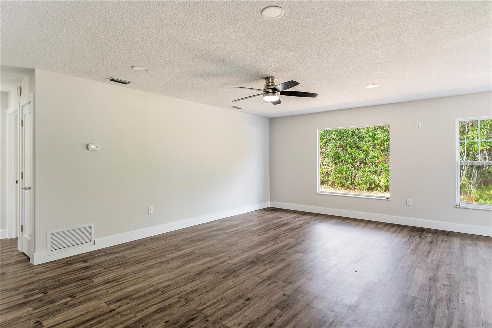 Image 3 of 32 For 616 Water Road