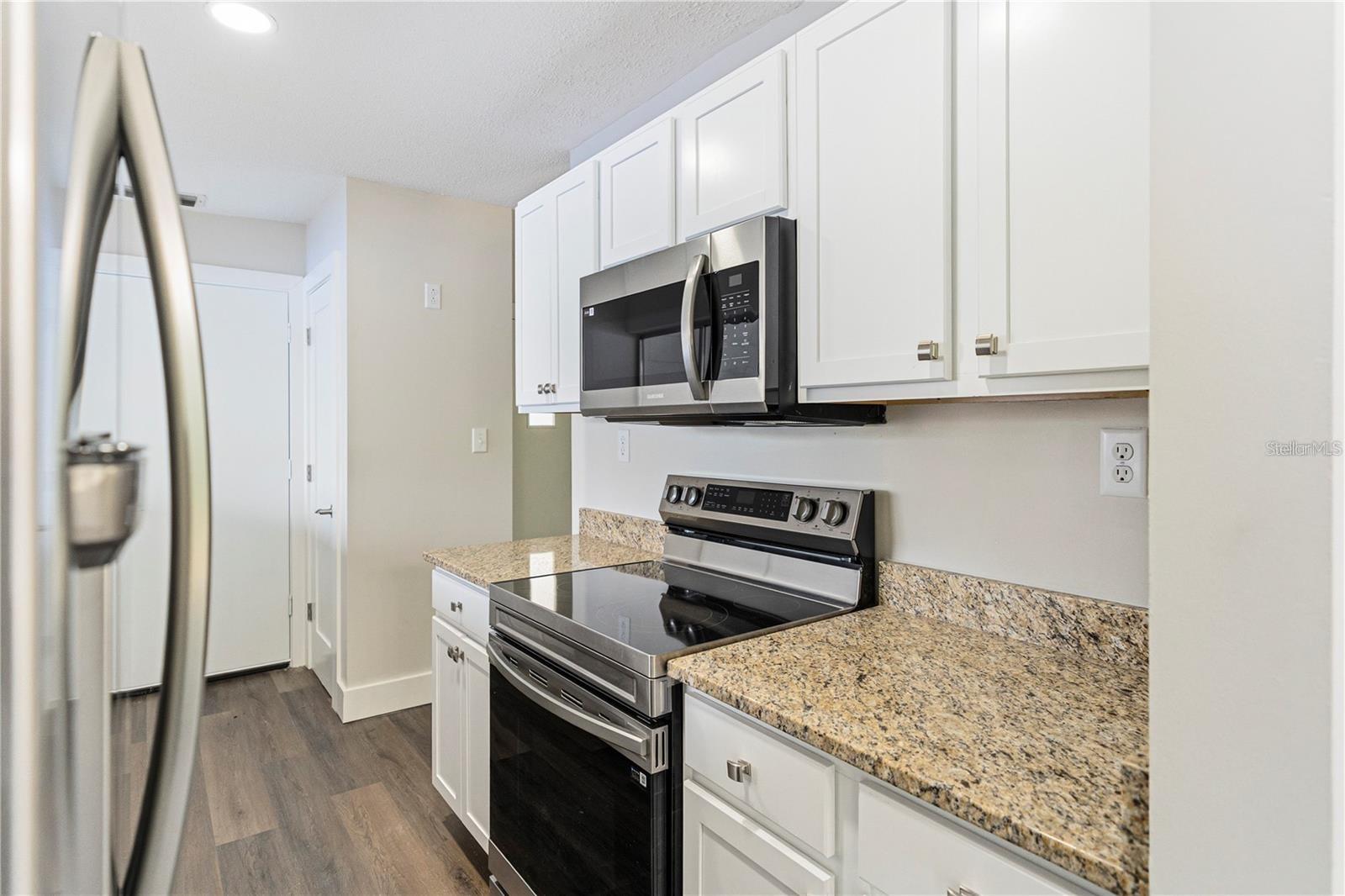 Image 8 of 32 For 616 Water Road