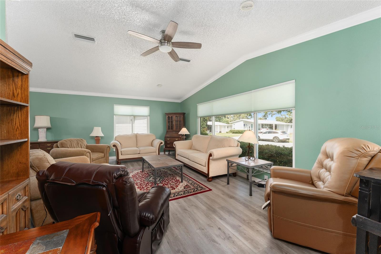 Image 8 of 27 For 1401 Schwartz Boulevard